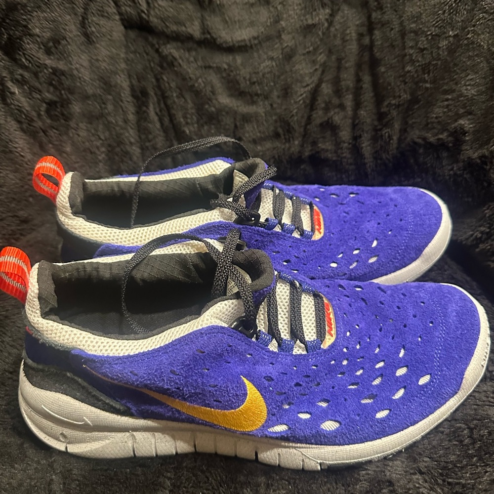 Nike